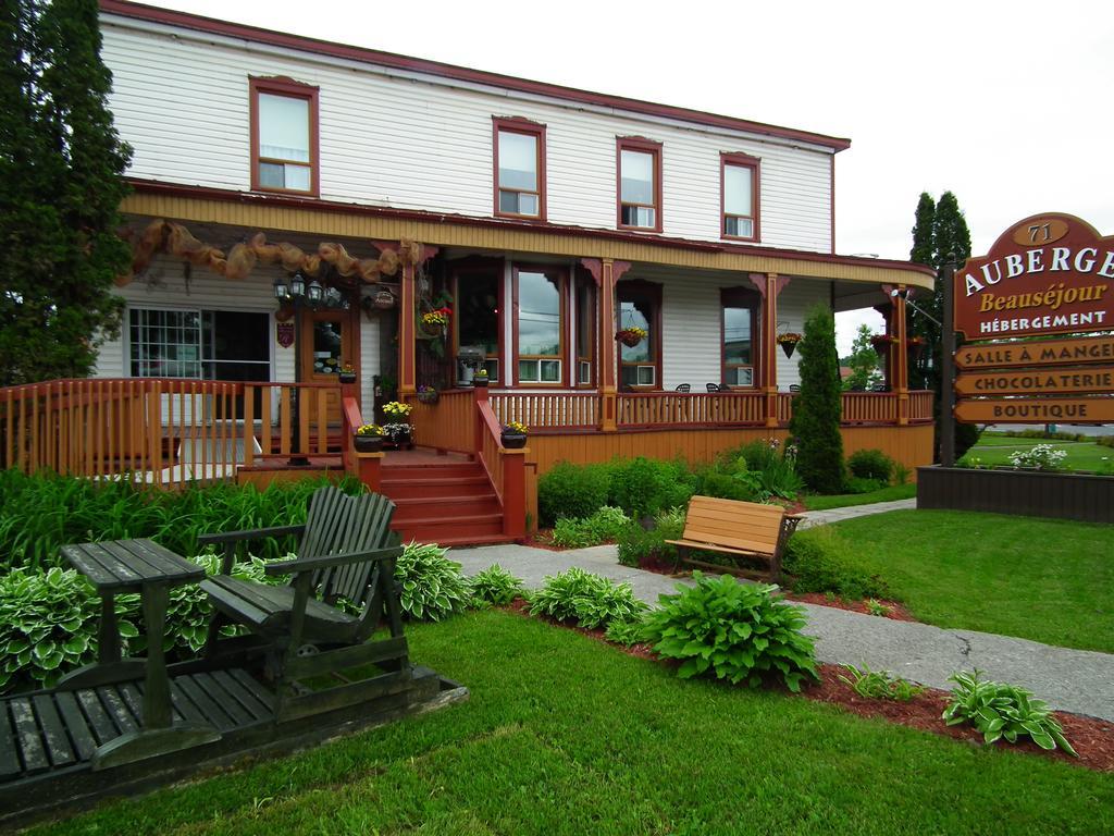 Auberge Beausejour Amqui Esterno foto