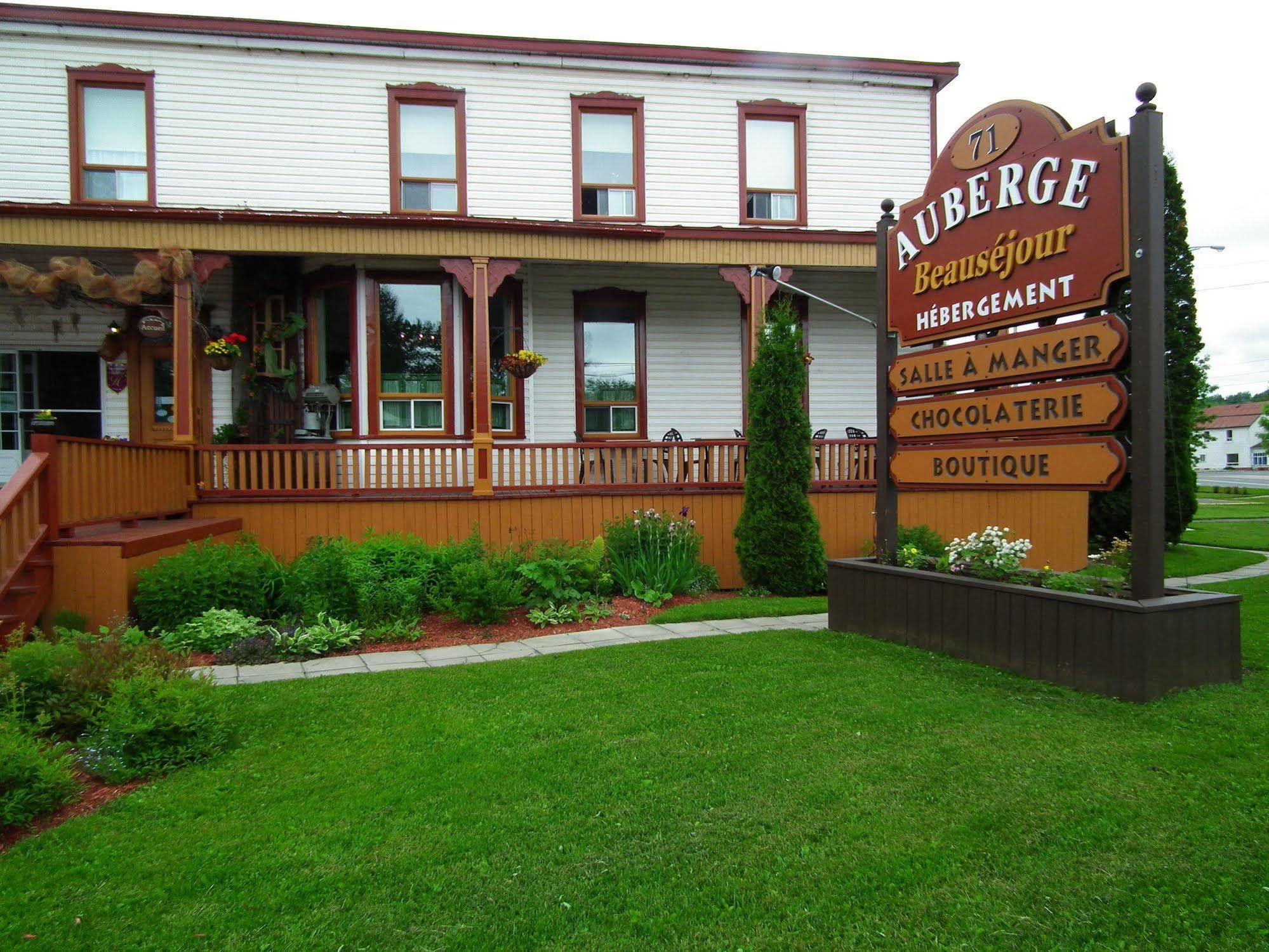 Auberge Beausejour Amqui Esterno foto