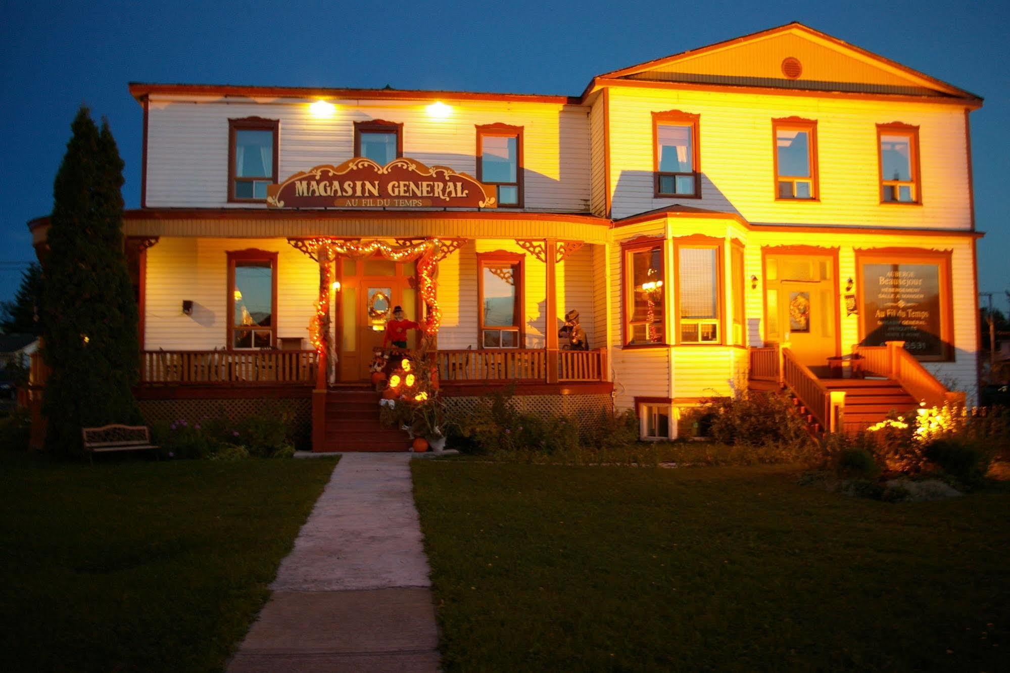 Auberge Beausejour Amqui Esterno foto